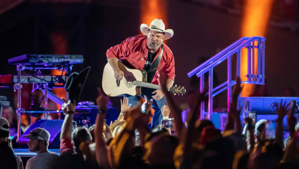 Garth Brooks is facing a boycott