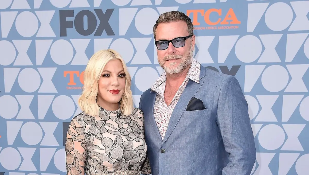 Dean McDermott and Tori Spelling divorced