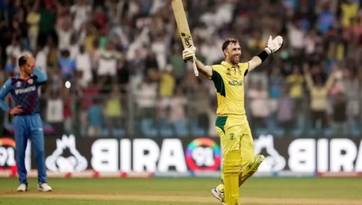 Australians in semi-finals due to 'boundary rain' of injured Maxwell